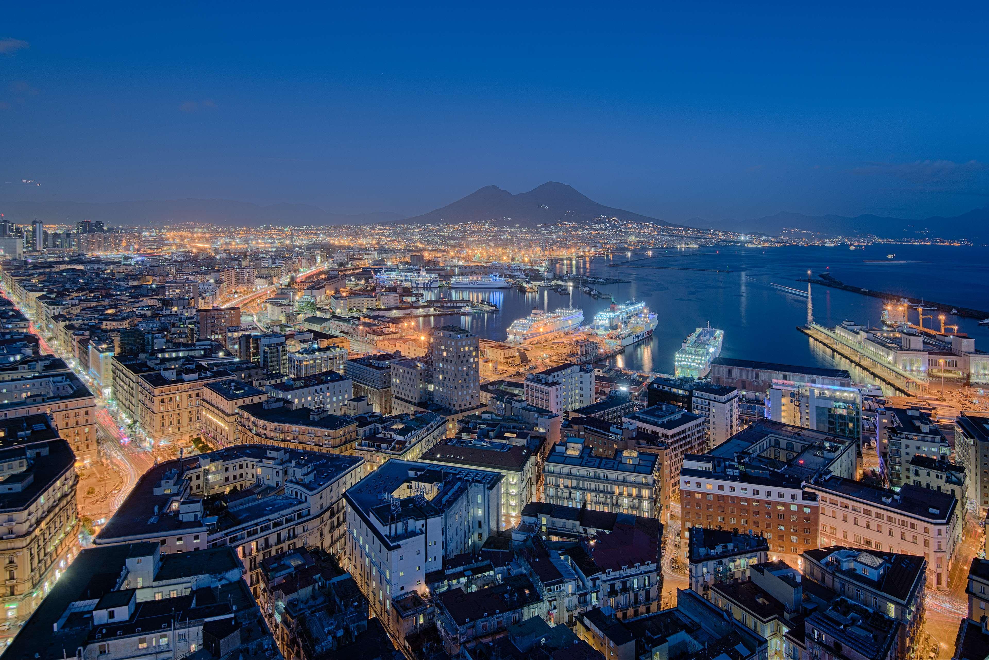 Nh Napoli Panorama Hotel Exterior photo